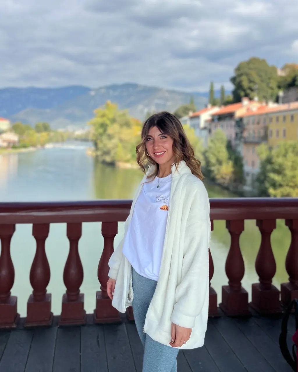 Unisex Organic Cotton | Sundays are made for croissants nella vita di tutti i giorni